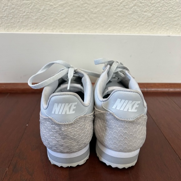 Nike Classic Cortez Premium W Leather Uppers Snake Scale grey size 8.5 US 6 UK - Picture 6 of 12